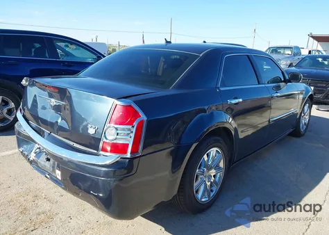 2008 Chrysler 300C Hemi z USA, uszkodzony, nr VIN 2C3KA63H38H208072